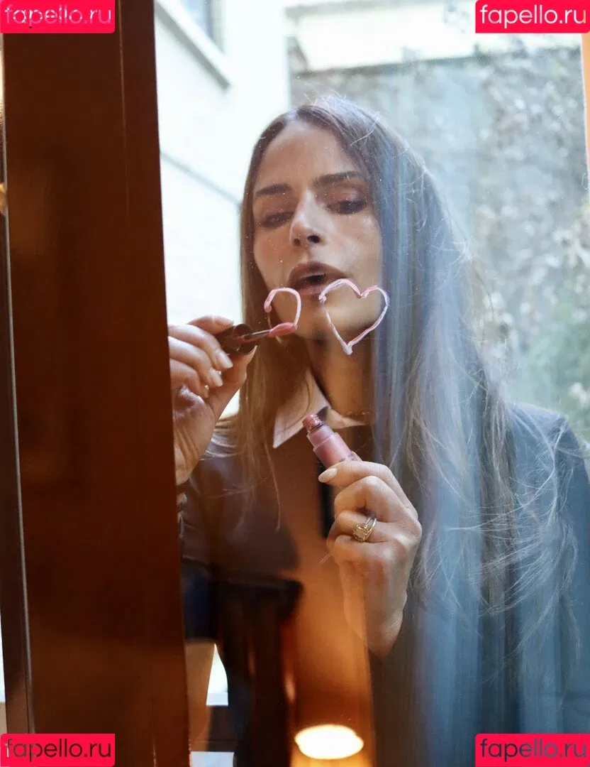 Jordana Brewster / JordanaBrewster Onlyfans Photo Gallery 