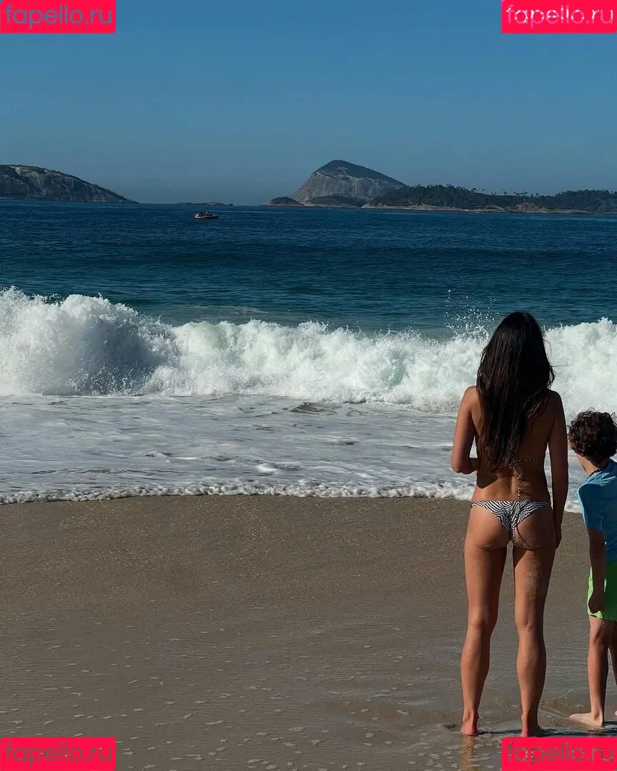 Jordana Brewster / JordanaBrewster Onlyfans Photo Gallery 