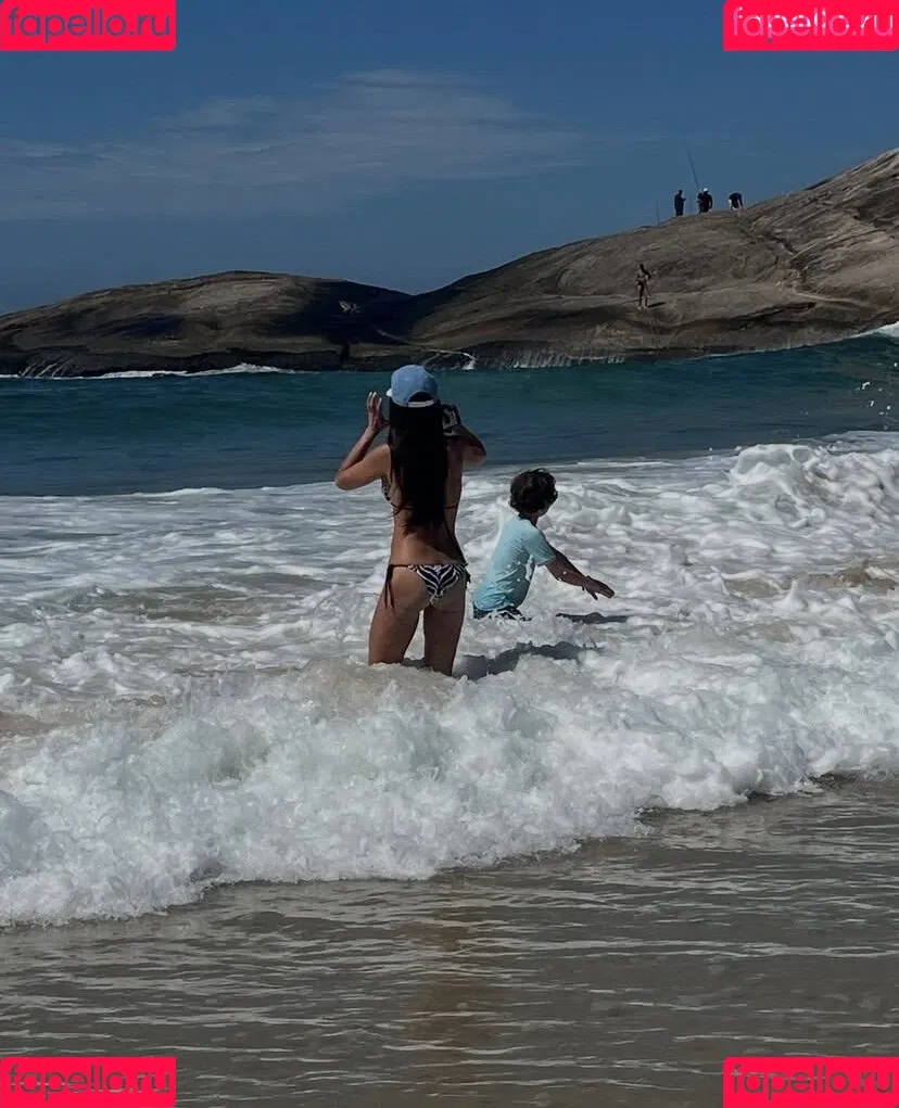 Jordana Brewster / JordanaBrewster Onlyfans Photo Gallery 