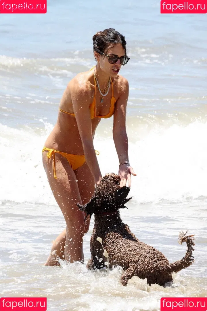 Jordana Brewster / JordanaBrewster Onlyfans Photo Gallery 