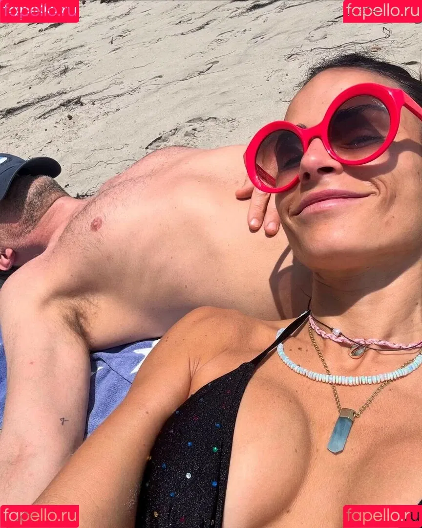 Jordana Brewster / JordanaBrewster Onlyfans Photo Gallery 