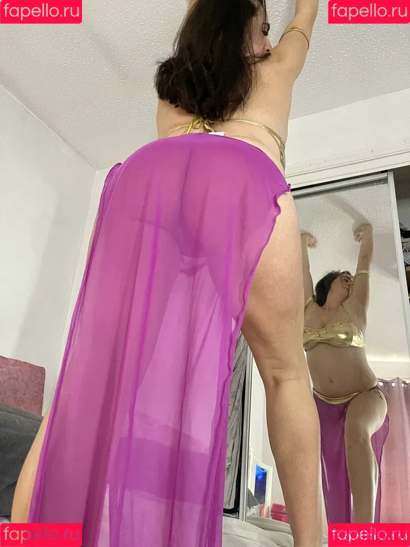 Cherry Bloom / cherrybloomof / hotbabe81 / https: Onlyfans Photo Gallery 