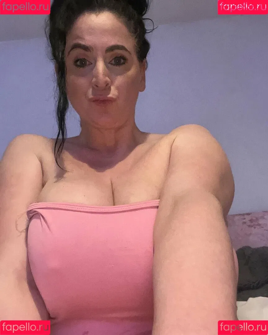 Cherry Bloom / cherrybloomof / hotbabe81 / https: Onlyfans Photo Gallery 