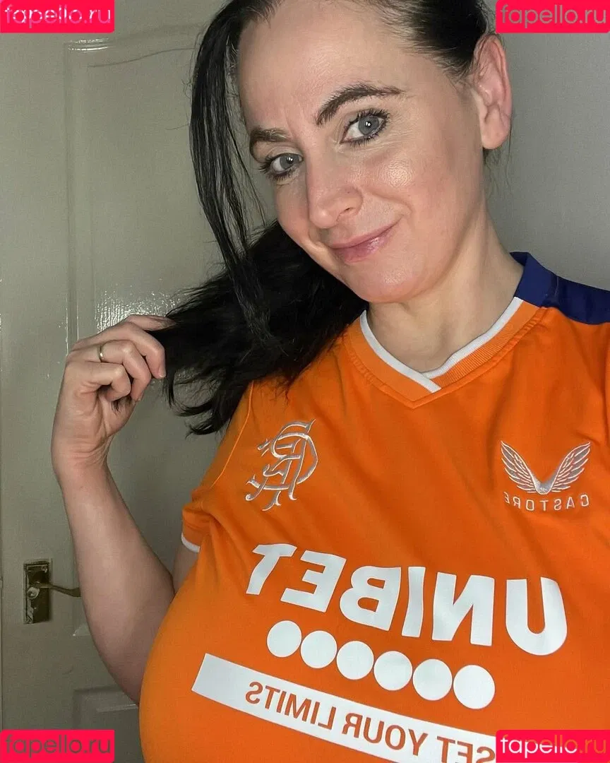 Cherry Bloom / cherrybloomof / hotbabe81 / https: Onlyfans Photo Gallery 