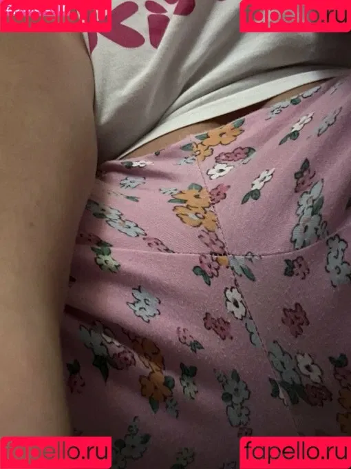 Cherry Bloom / cherrybloomof / hotbabe81 / https: Onlyfans Photo Gallery 