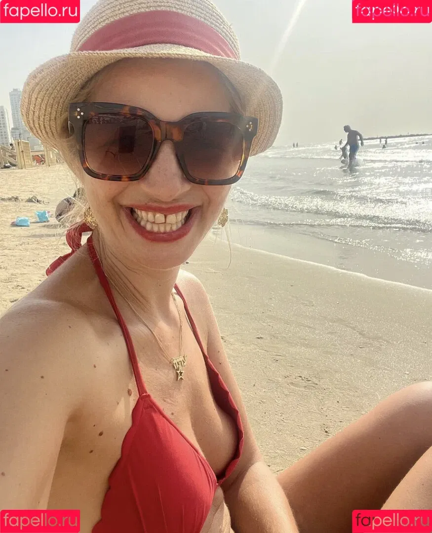 Susan Sideropoulos / susan_sideropoulos Onlyfans Photo Gallery 