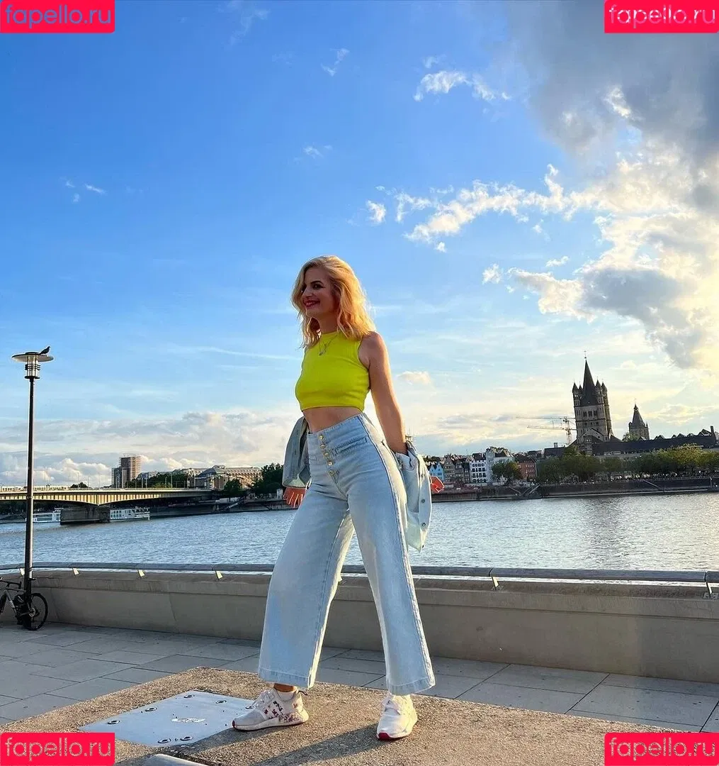 Susan Sideropoulos / susan_sideropoulos Onlyfans Photo Gallery 