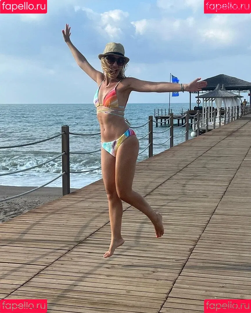 Susan Sideropoulos / susan_sideropoulos Onlyfans Photo Gallery 