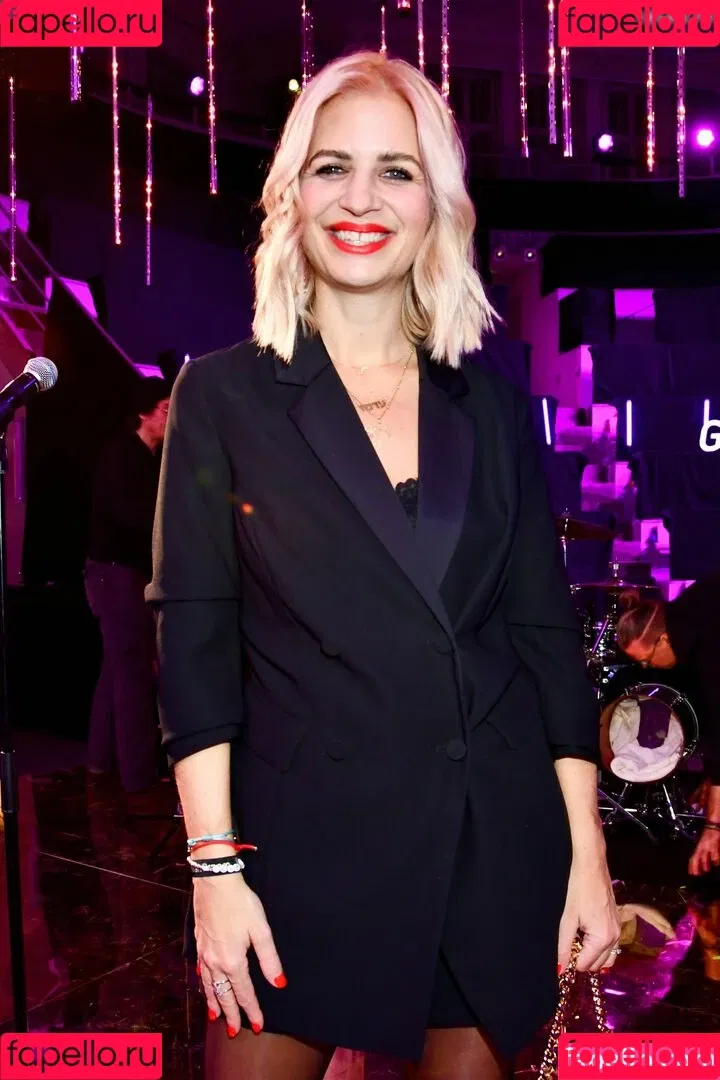 Susan Sideropoulos / susan_sideropoulos Onlyfans Photo Gallery 