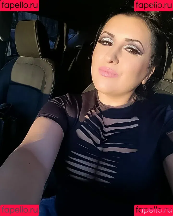 Ryma / boabflowerfree / ryma.ayed / rymaayed Onlyfans Photo Gallery 