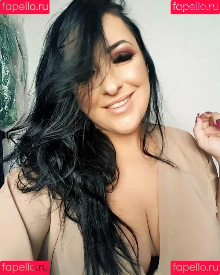 Ryma / boabflowerfree / ryma.ayed / rymaayed Onlyfans Photo Gallery 