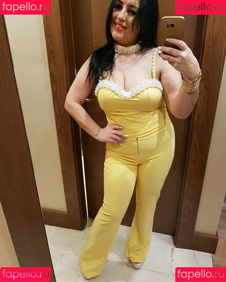 Ryma / boabflowerfree / ryma.ayed / rymaayed Onlyfans Photo Gallery 