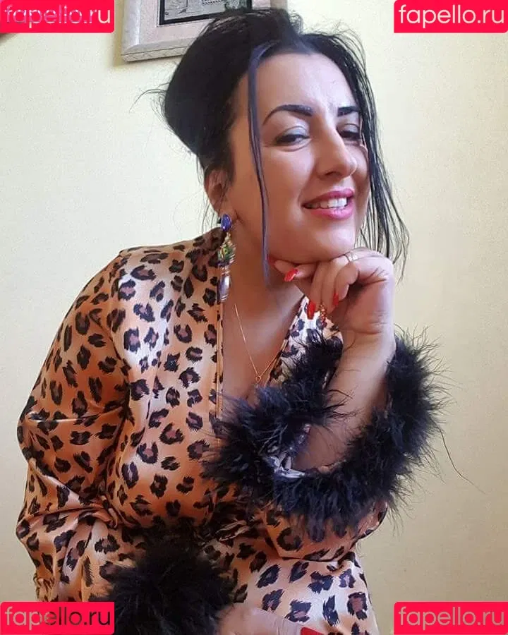 Ryma / boabflowerfree / ryma.ayed / rymaayed Onlyfans Photo Gallery 