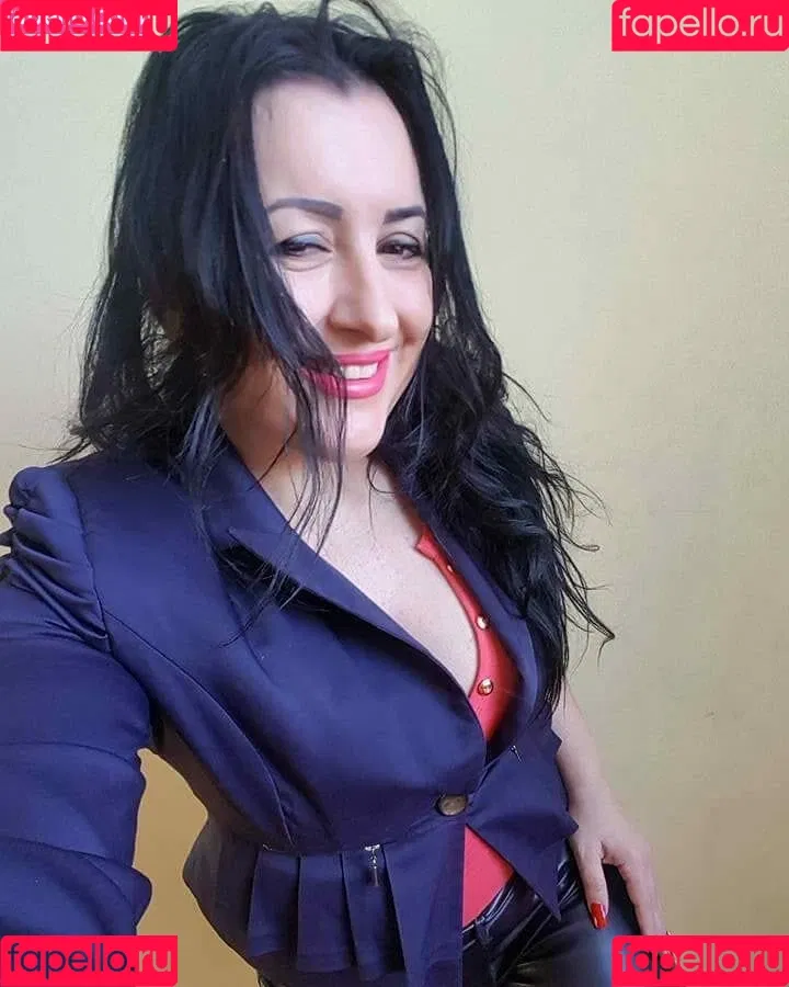 Ryma / boabflowerfree / ryma.ayed / rymaayed Onlyfans Photo Gallery 