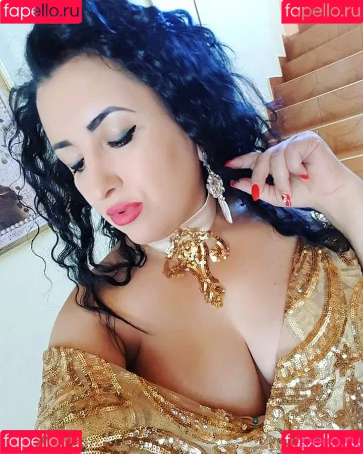 Ryma / boabflowerfree / ryma.ayed / rymaayed Onlyfans Photo Gallery 