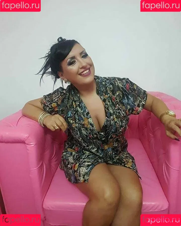 Ryma / boabflowerfree / ryma.ayed / rymaayed Onlyfans Photo Gallery 