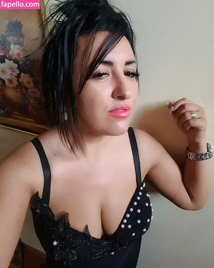 Ryma / boabflowerfree / ryma.ayed / rymaayed Onlyfans Photo Gallery 