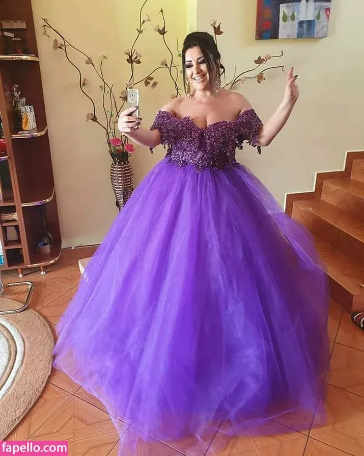 Ryma / boabflowerfree / ryma.ayed / rymaayed Onlyfans Photo Gallery 