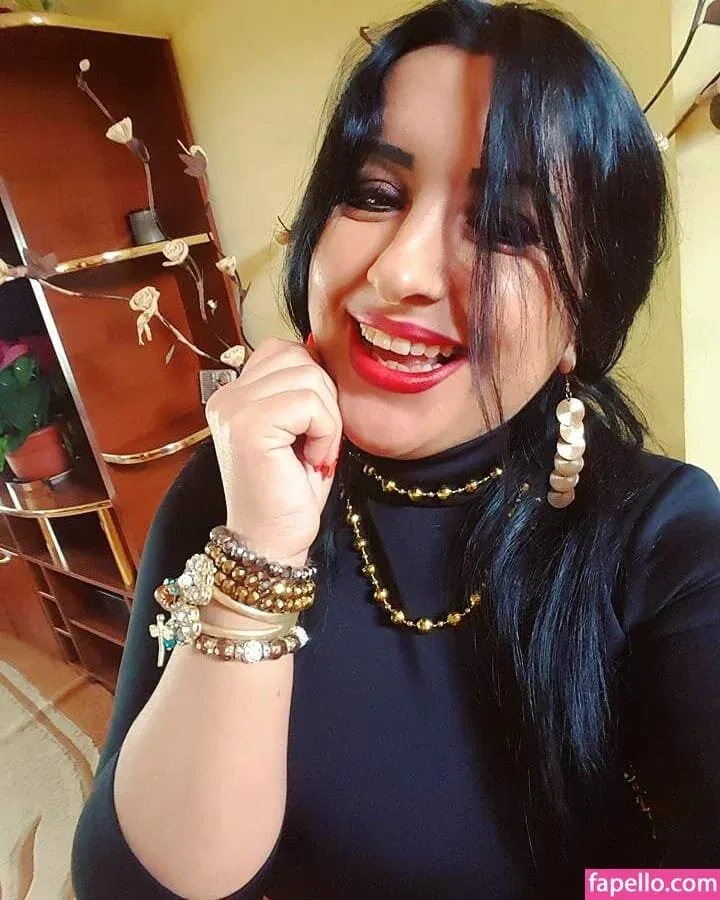 Ryma / boabflowerfree / ryma.ayed / rymaayed Onlyfans Photo Gallery 