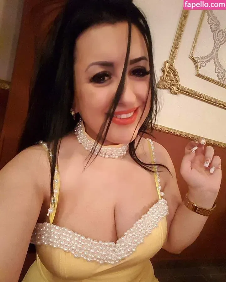 Ryma / boabflowerfree / ryma.ayed / rymaayed Onlyfans Photo Gallery 