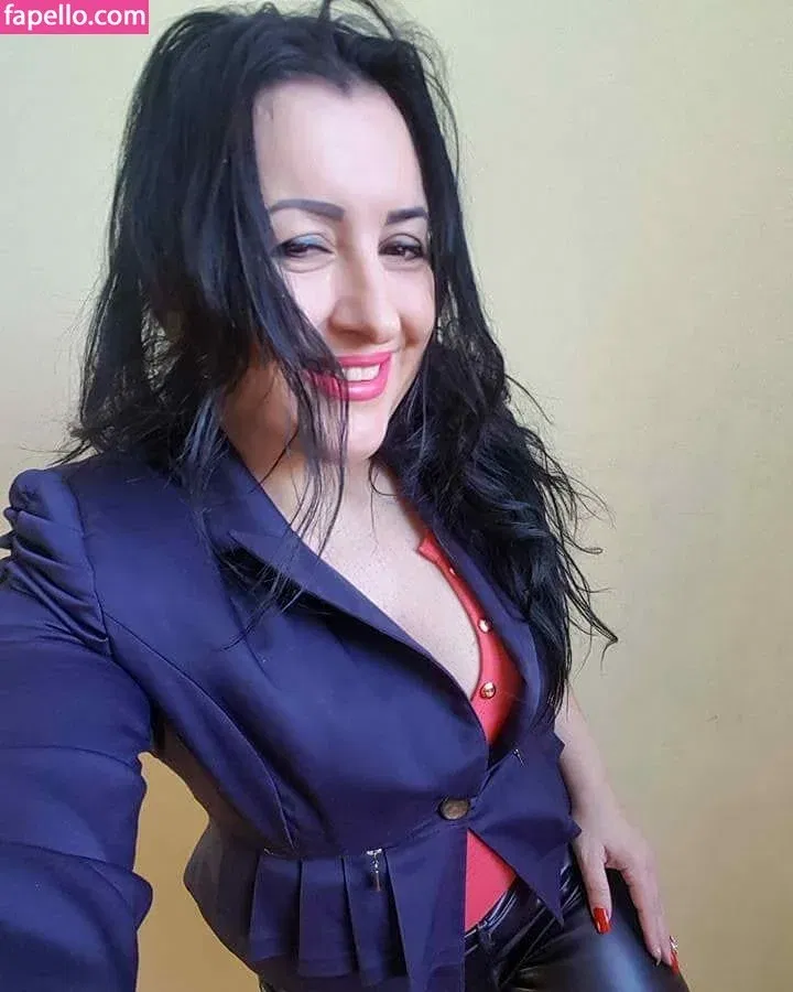 Ryma / boabflowerfree / ryma.ayed / rymaayed Onlyfans Photo Gallery 