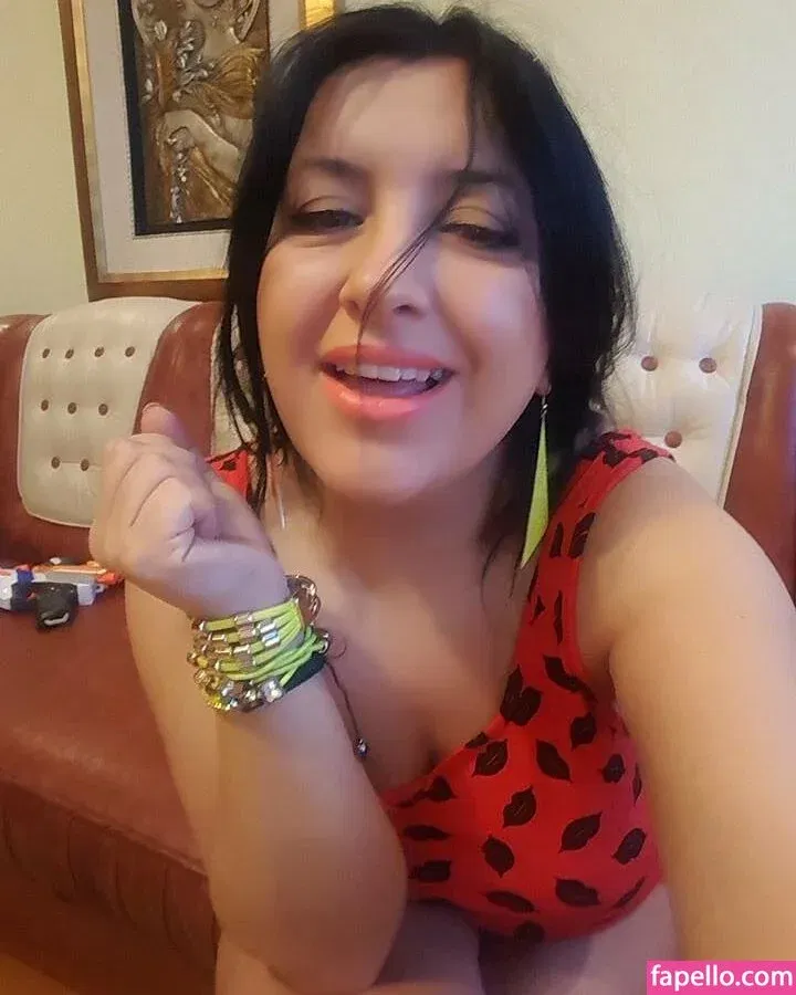 Ryma / boabflowerfree / ryma.ayed / rymaayed Onlyfans Photo Gallery 