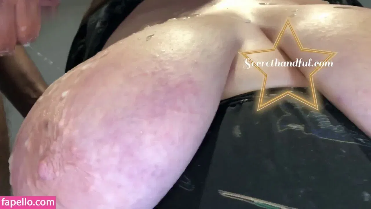 Secrethandful / secrethandful01 Onlyfans Photo Gallery 