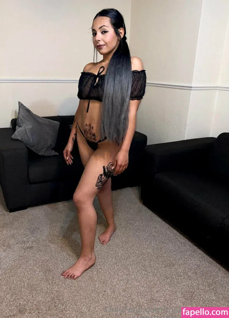 milliedeanfree / therealqueendeedee Onlyfans Photo Gallery 