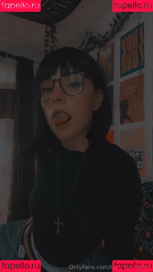 themalasuerte Onlyfans Photo Gallery 