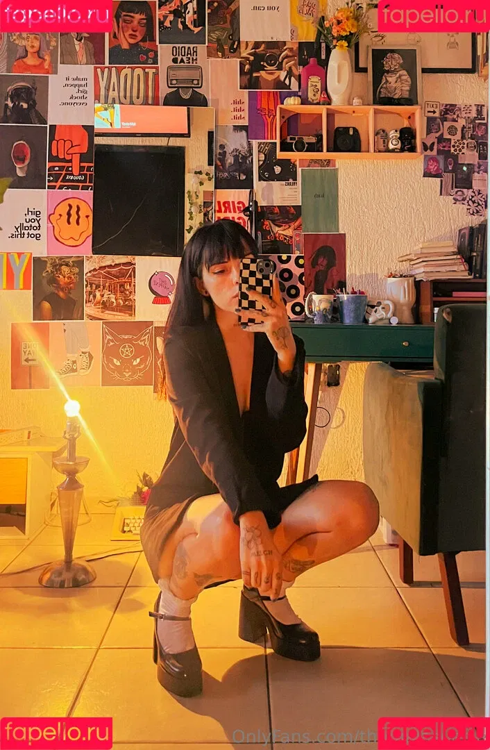 themalasuerte Onlyfans Photo Gallery 