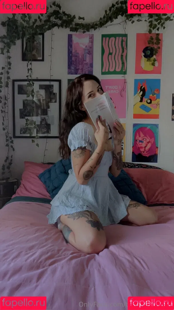 themalasuerte Onlyfans Photo Gallery 