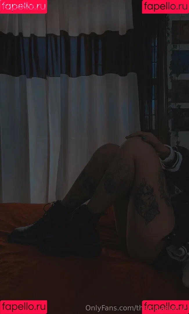 themalasuerte Onlyfans Photo Gallery 