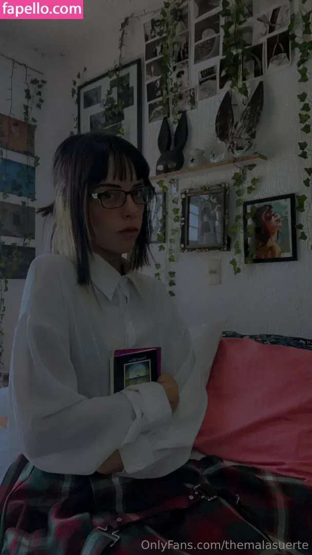 themalasuerte Onlyfans Photo Gallery 