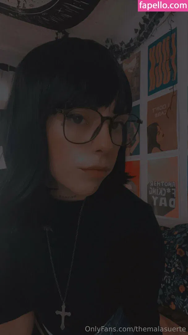 themalasuerte Onlyfans Photo Gallery 