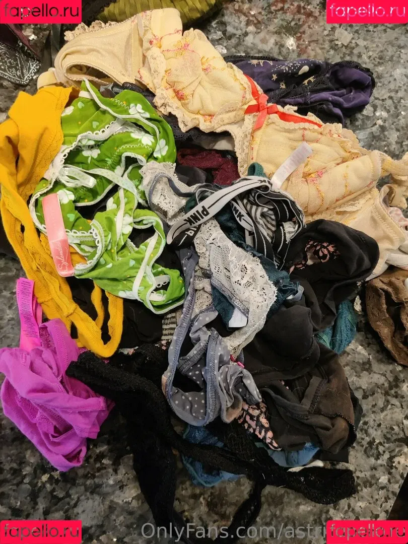 astridarcane Onlyfans Photo Gallery 