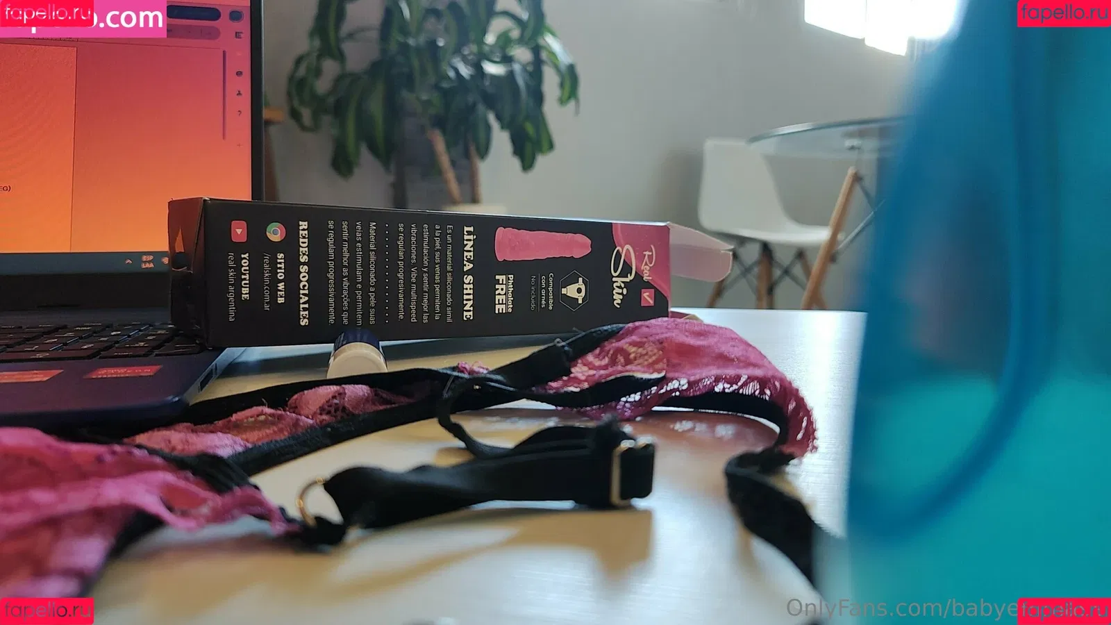 Babyemma99 / symply_emmss Onlyfans Photo Gallery 