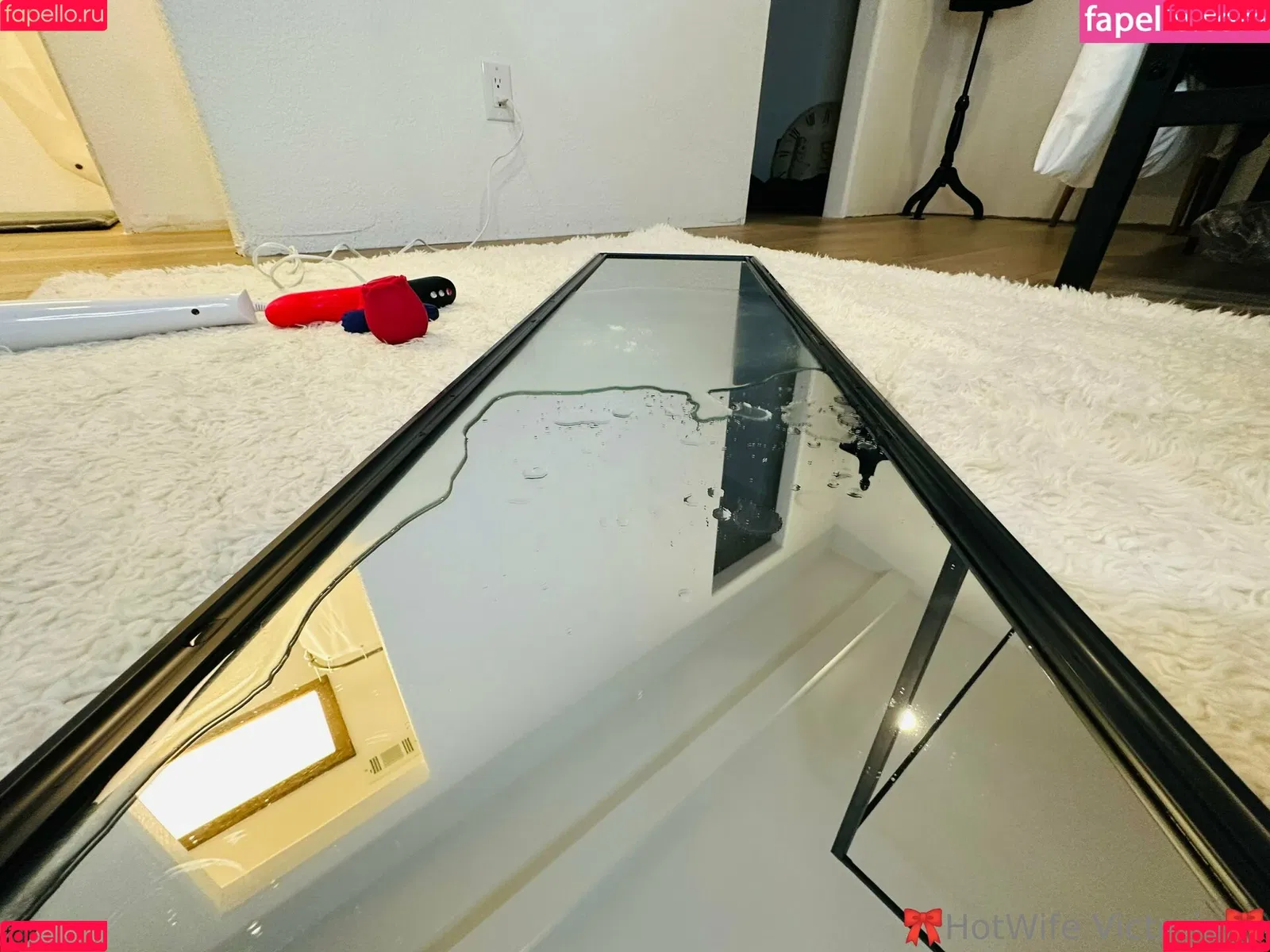 Hotwife_Vxxx / _torias_secret_ / hot_wife_victoria Onlyfans Photo Gallery 