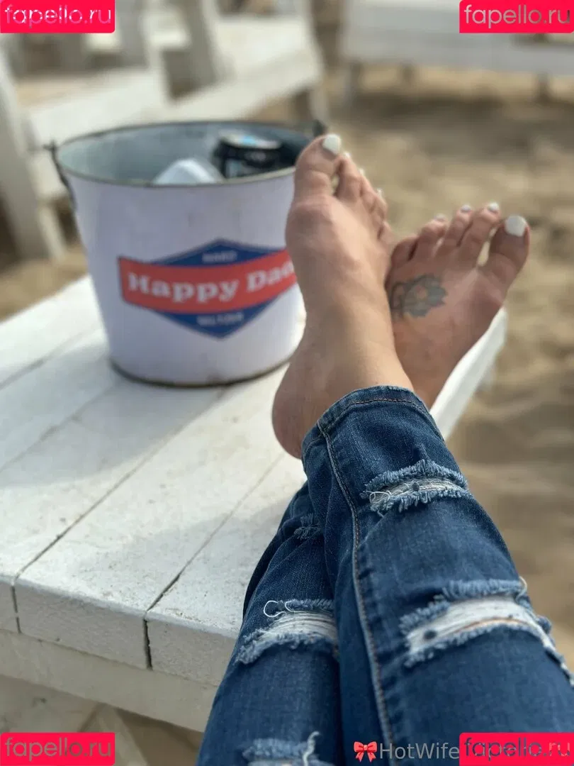 Hotwife_Vxxx / _torias_secret_ / hot_wife_victoria Onlyfans Photo Gallery 