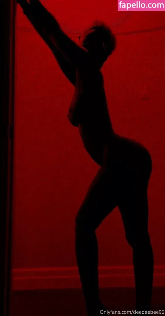 deedee2796 / deedeebee96 Onlyfans Photo Gallery 