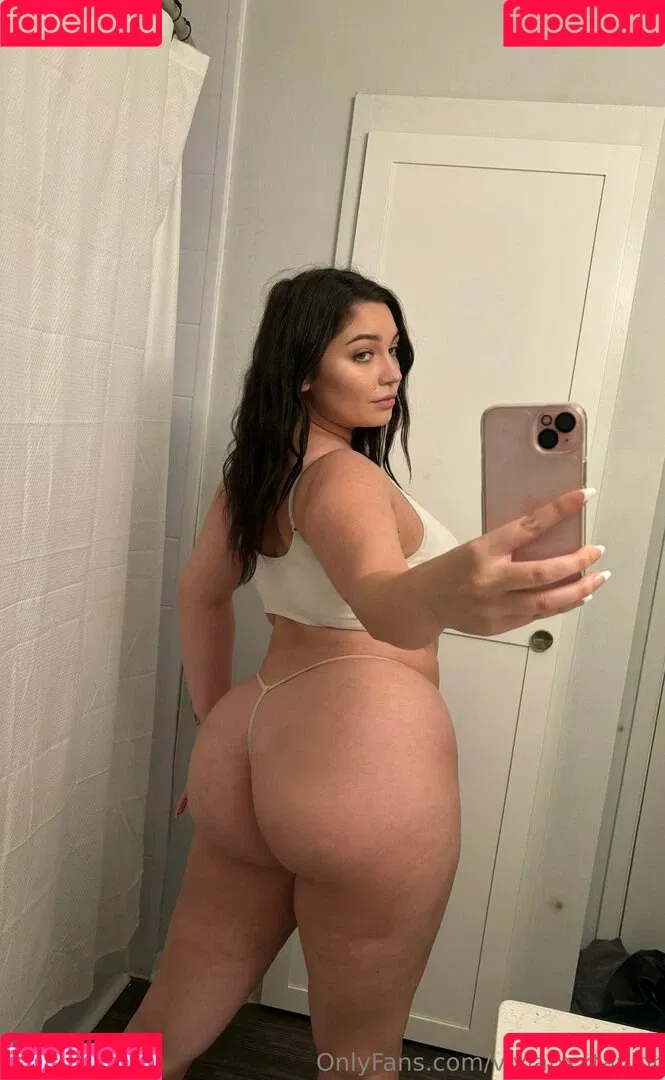 Vivian Taylor / Vivianxxtaylor / taylorxxvivian Onlyfans Photo Gallery 