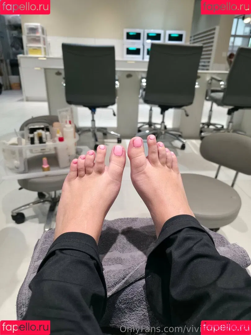 Vivian Taylor / Vivianxxtaylor / taylorxxvivian Onlyfans Photo Gallery 