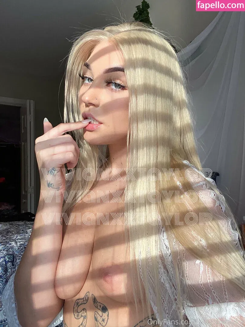 Vivian Taylor / Vivianxxtaylor / taylorxxvivian Onlyfans Photo Gallery 