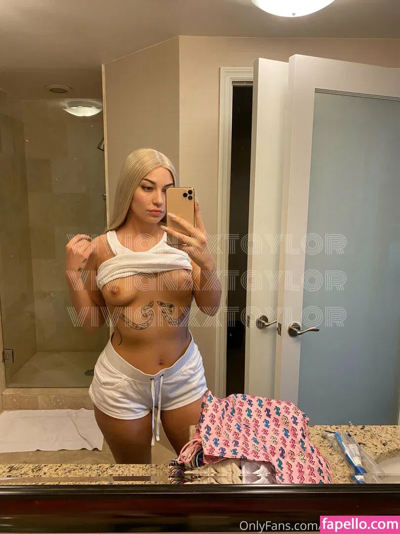 Vivian Taylor / Vivianxxtaylor / taylorxxvivian Onlyfans Photo Gallery 