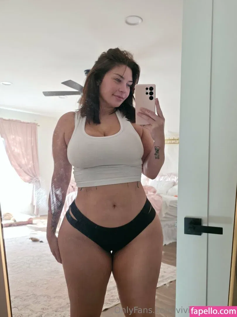 Vivian Taylor / Vivianxxtaylor / taylorxxvivian Onlyfans Photo Gallery 