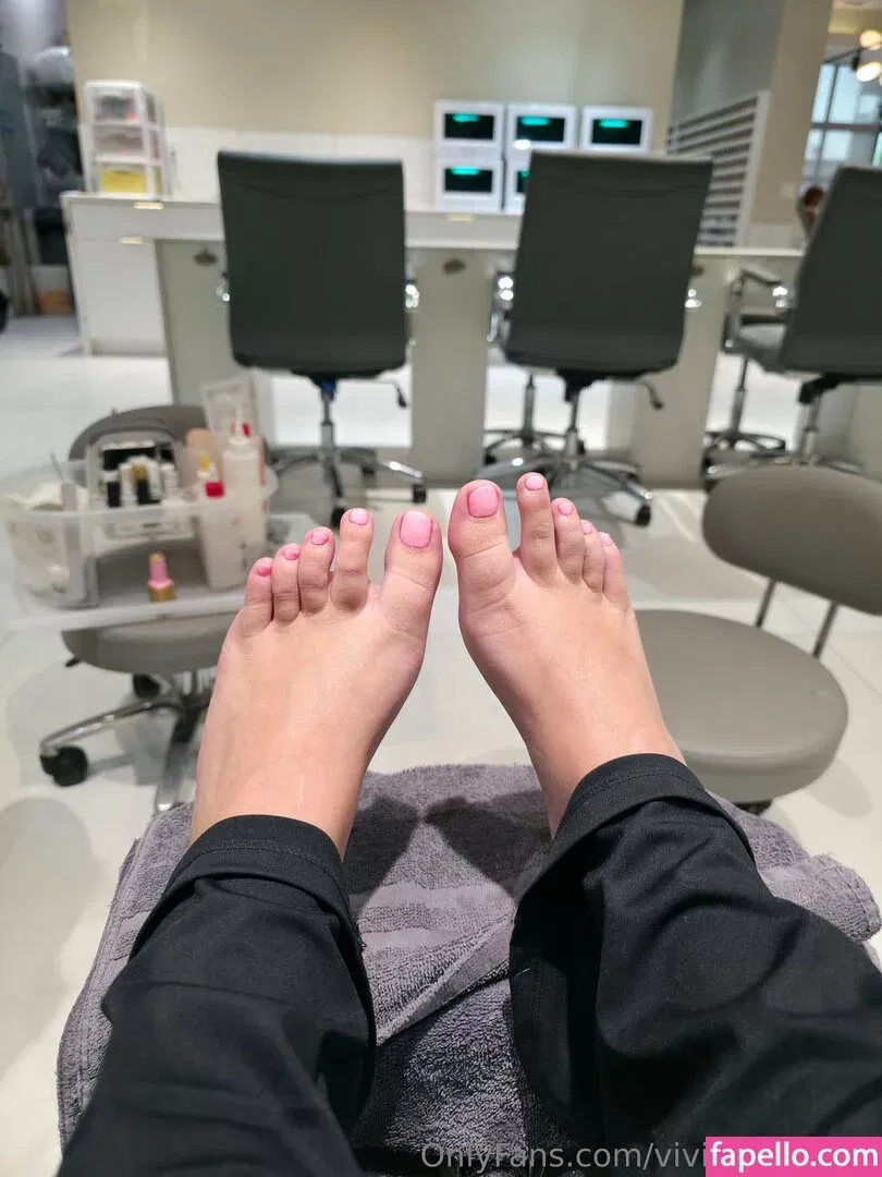 Vivian Taylor / Vivianxxtaylor / taylorxxvivian Onlyfans Photo Gallery 