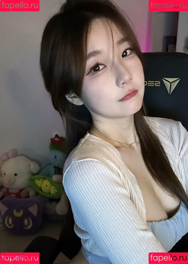 Athena / Kiittwy Onlyfans Photo Gallery 