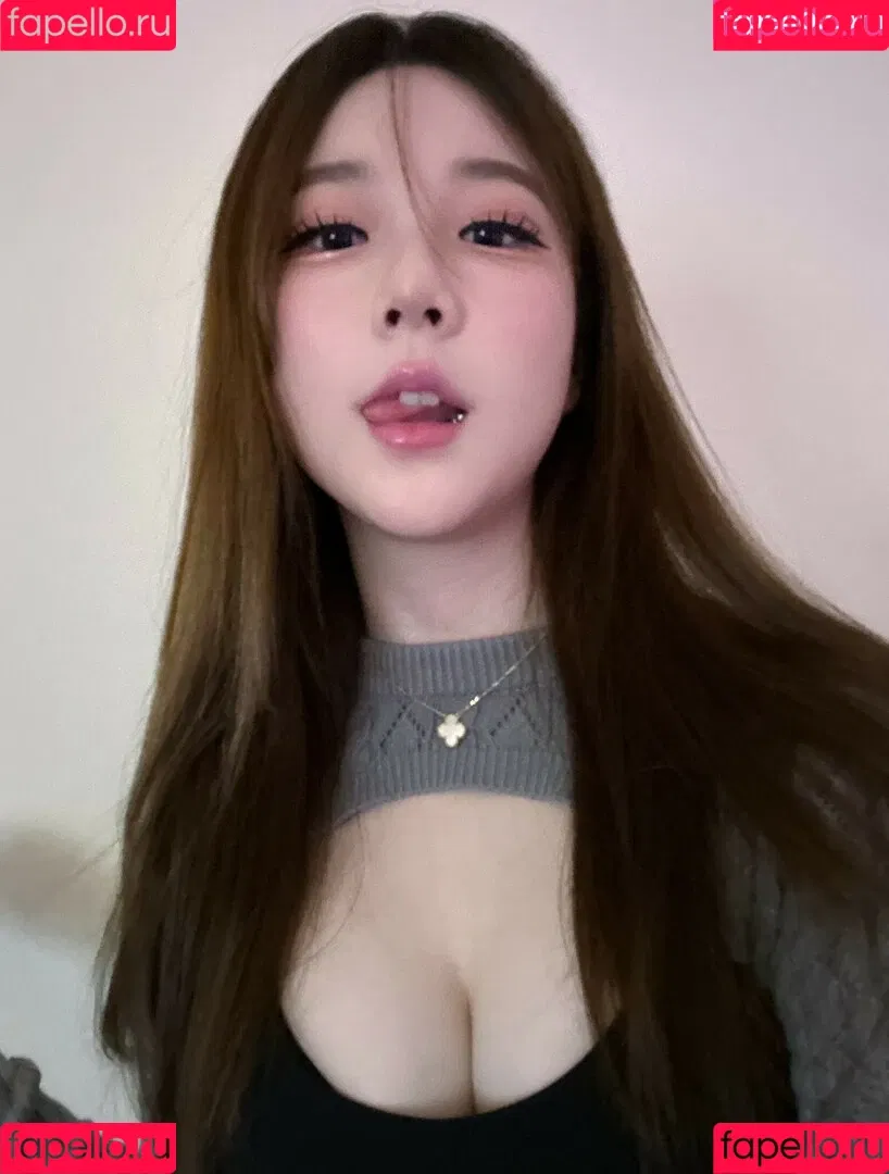 Athena / Kiittwy Onlyfans Photo Gallery 