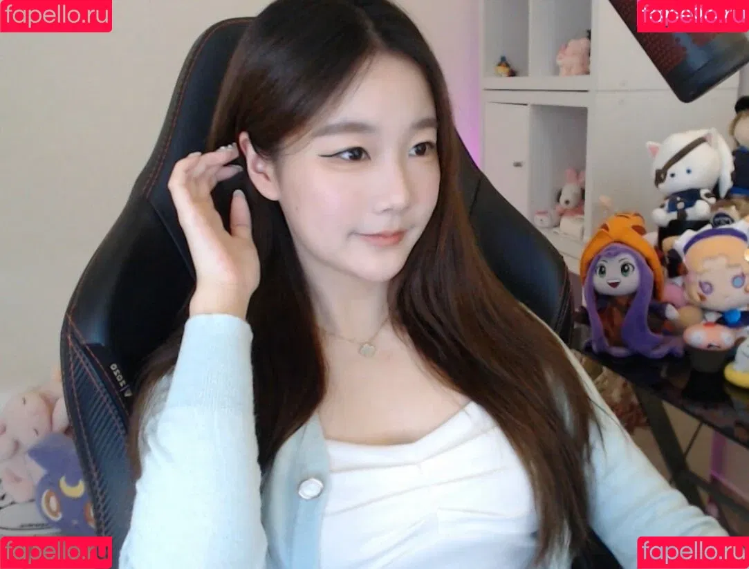 Athena / Kiittwy Onlyfans Photo Gallery 