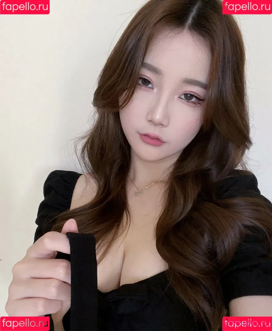 Athena / Kiittwy Onlyfans Photo Gallery 