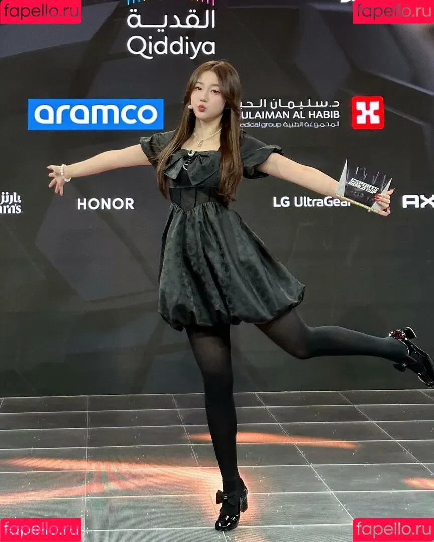 Athena / Kiittwy Onlyfans Photo Gallery 